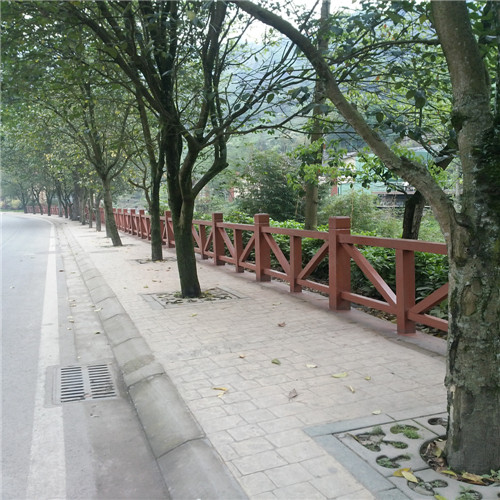 ���̰���