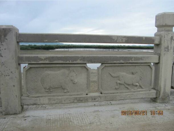 ���̰���