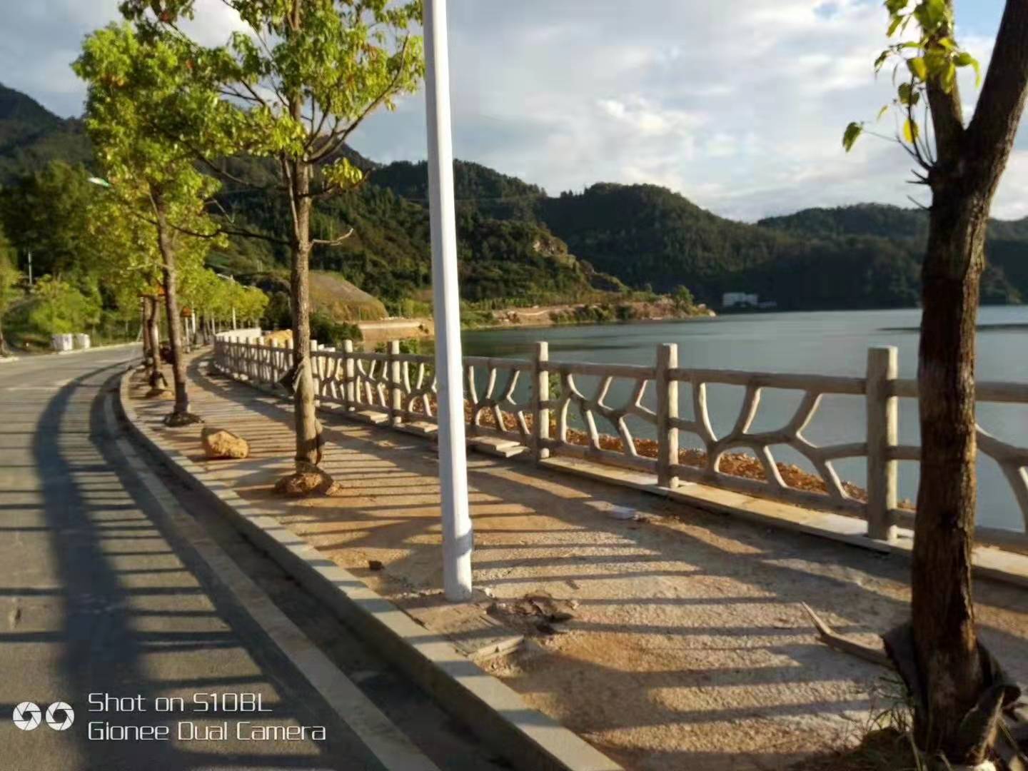 ���ٻ���