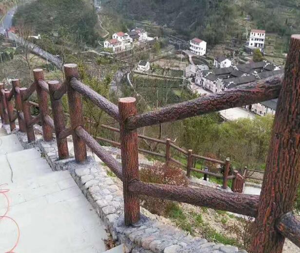 ��ľ����