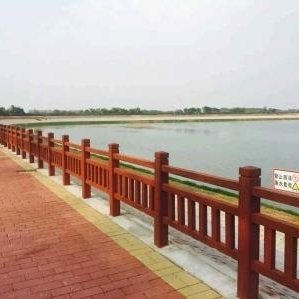 ��ľ����