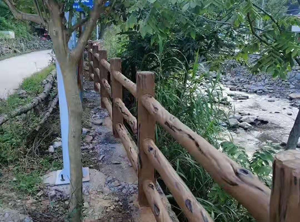 ���̰���