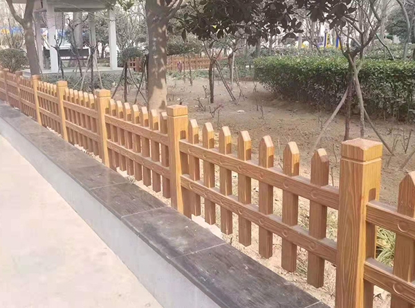 ���̰���